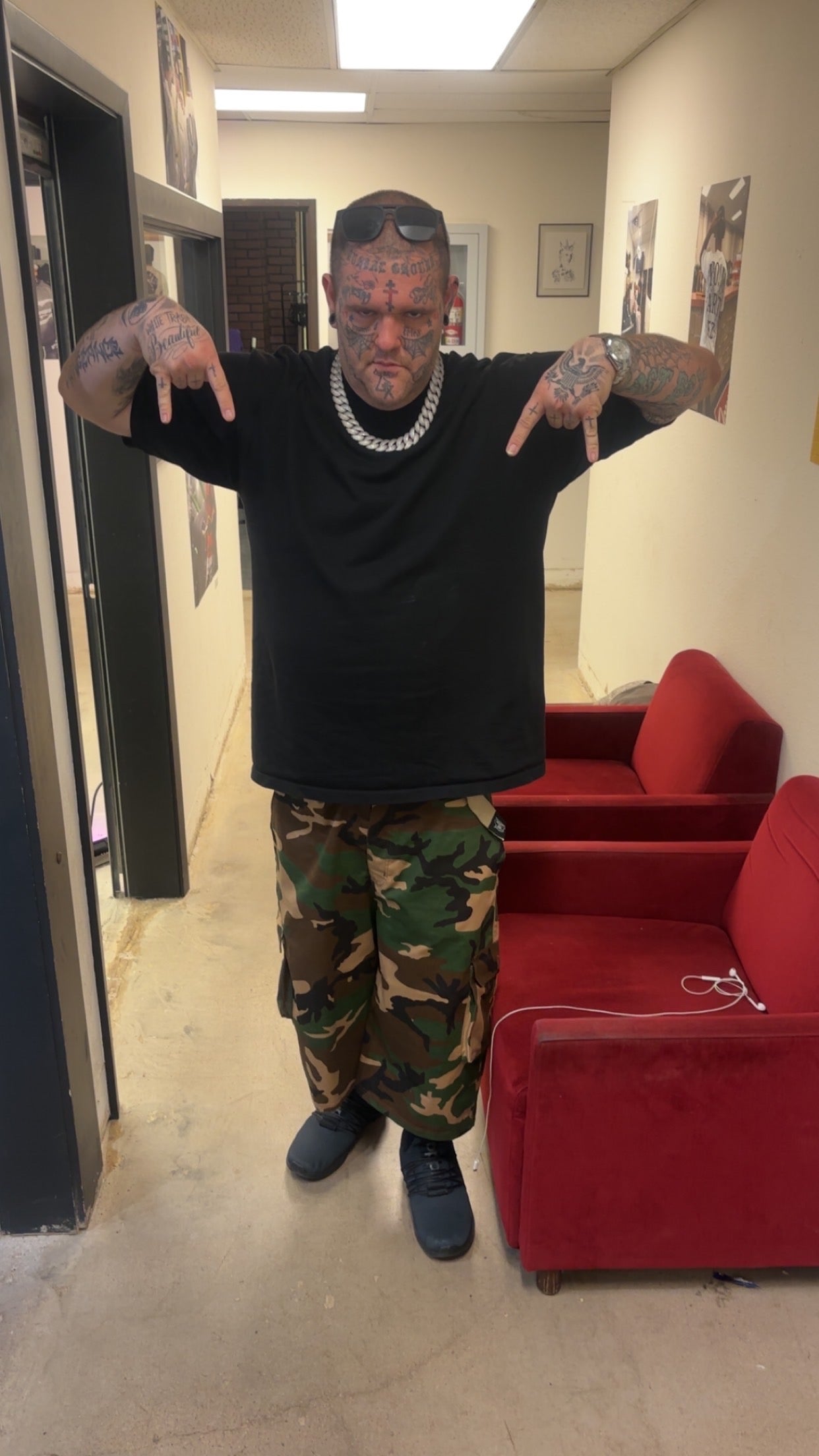 YO! MARTEZ camouflage shorts.