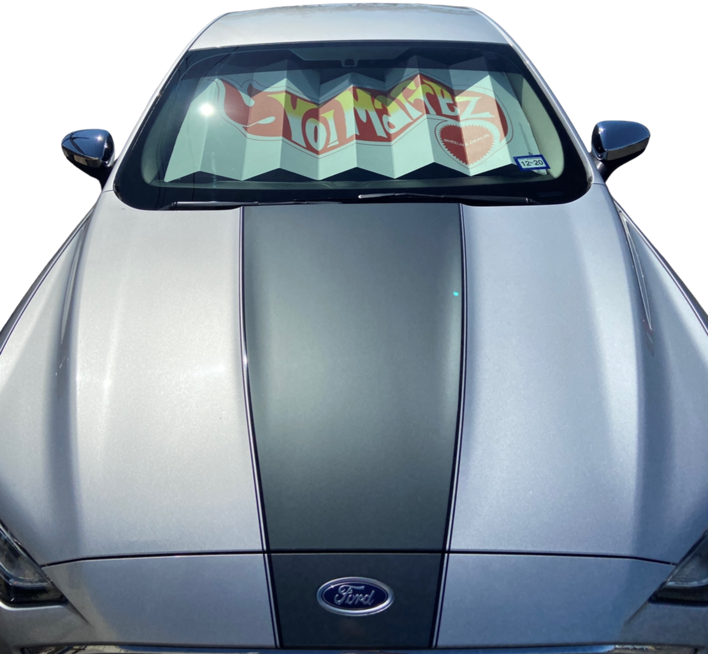 Cool yo! car with one of our Hot Wheelz-inspired sun shades.